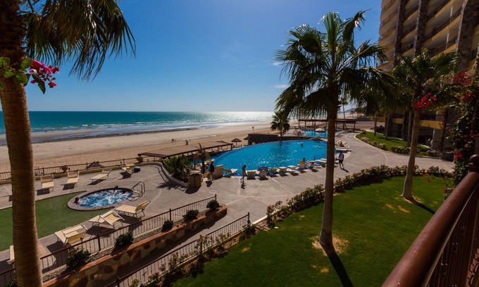 Bella Vista Condominio | Las mejores vistas de la playa de Sandy! Segundo piso frente al mar Condominio de lujo en el Sonoran Sky