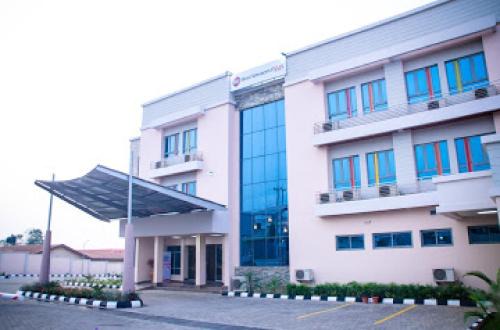 Ibadan Apartamento | Best Westerln Plus Deluxe Suite