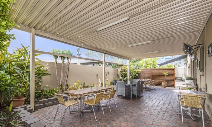 Ascot Hotel | Best Western Airport 85 Motel