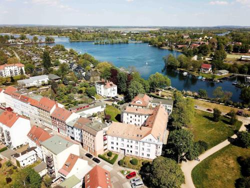 Brandenburg an der Havel Apartamento | BetterBeds Brandenburg