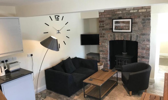 Bettws Cedewain Casa | Bettws Hall Accommodation