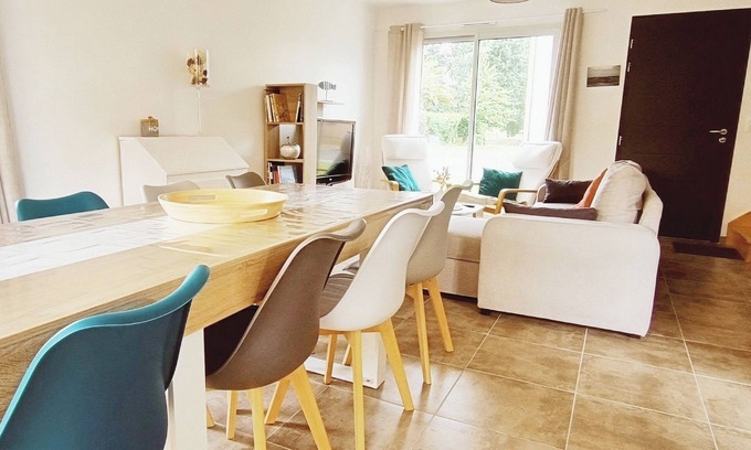 La Chapelle-des-Fougeretz Casa | Between Land and Sea, 6/8 person house with terrace and barbecue!