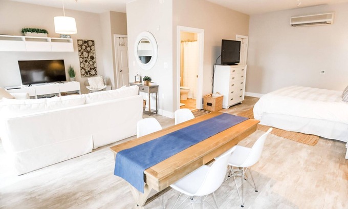 Seacrest Beach Condominio | Between Alys & Rosemary, Largest Studio in VSW
