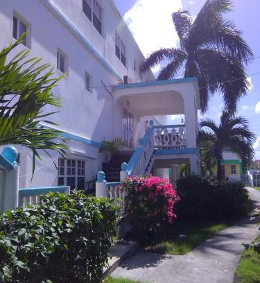 Charlestown Casa | Beverley's Guest House, Nevis