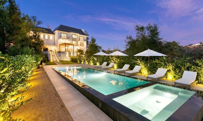 Beverly Glen Casa | Beverly Hills Maison by Stay Awhile Villas