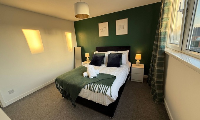 Sunderland Casa | Bexley-4 Bdrm 5 beds Sleeps 7 Ideal 4 Contractors