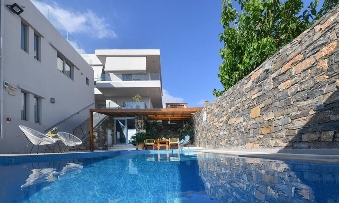 Pilalimata Casa | BH105 - R- Suites Makry Gialos
