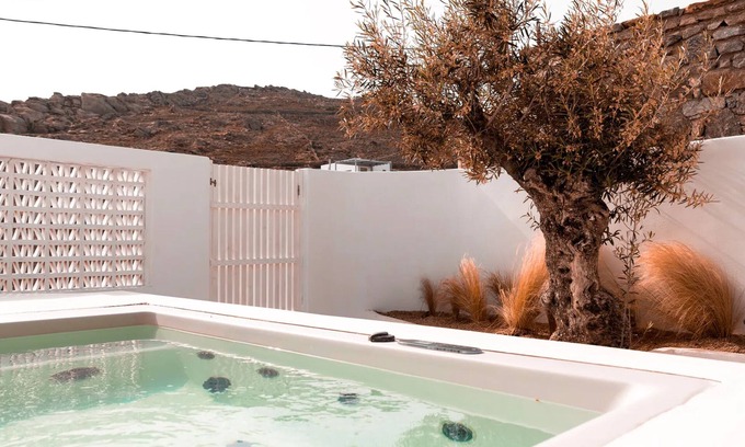 Elia Apartamento | BH667 - C - Suite Mykonos