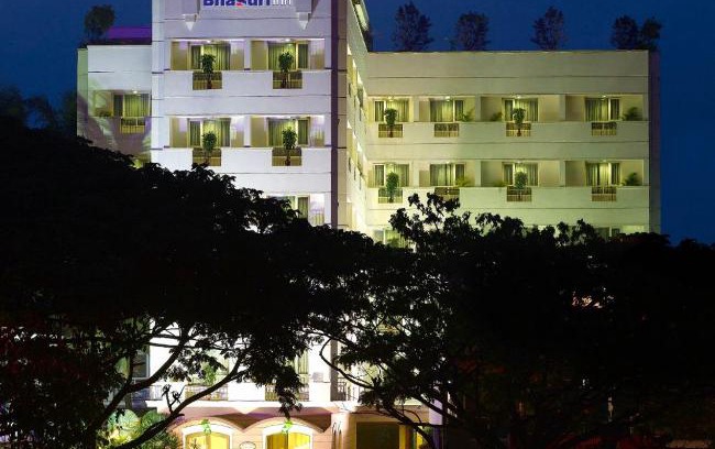 Guruvayur Hotel | Bhasuri Inn Guruvayoor