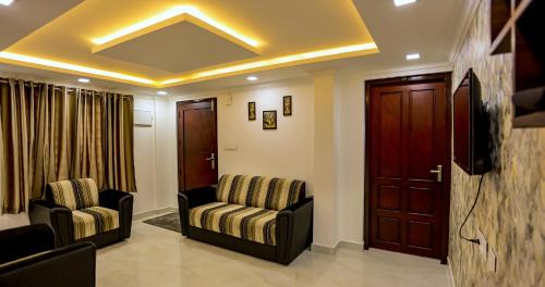 Chithirapuram Cama Y Desayuno | BHRS Residency