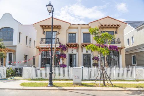 Phan Thiet Villa | Biệt thự nghỉ dưỡng 4PN, 3WC, 5 Giường tại Novaworld Phan Thiết