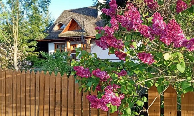 Bialowieza Casa | Białowieski Dworek do 10 Gości
