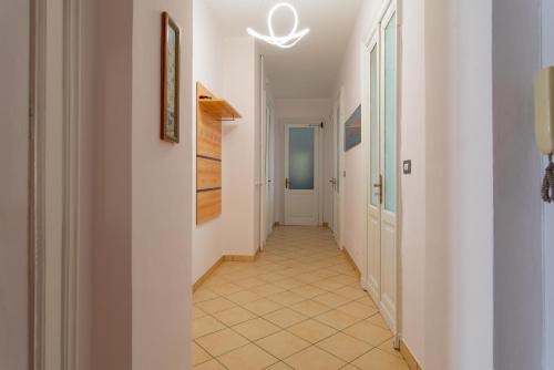 San Donato - Campidoglio Apartamento | Bianzè 21, Casa di Charme by HAPPYHOSTORINO