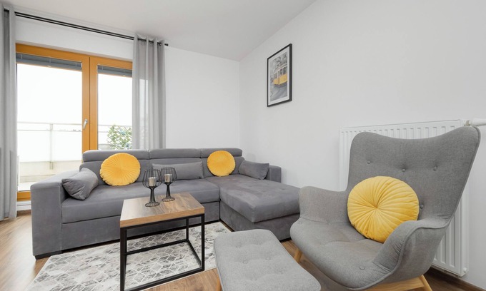 Konstancin-Jeziorna Apartamento | Bielawska Loft Apartment by Renters