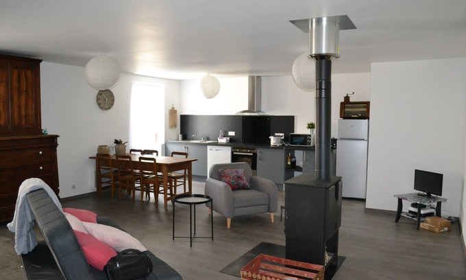 Bielle Apartamento | Bielle, apartamento con jardín y garaje