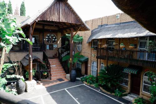 Emalahleni Casa | Big 5 Guest House Witbank