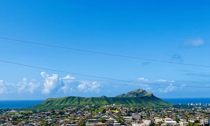 Maunalani Heights Casa | BIG ALOHA & AWESOME VIEW AT THIS HAWAIIAN HOME!
