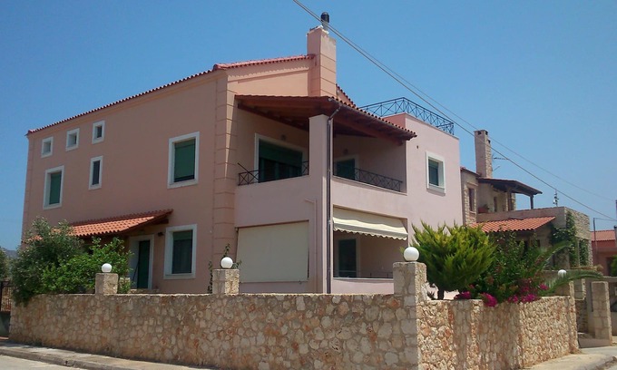 Chorafakia Apartamento | Gran apartamento cerca del mar - Stavros - No de registro para Res. A corto plazo 00000399997