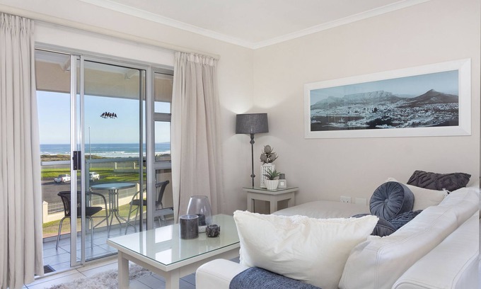 Big Bay Apartamento | Big Bay Beach Club 21