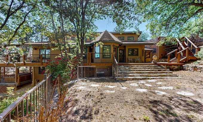 Fawnskin Cabina | Big Bear 7th Heaven #714