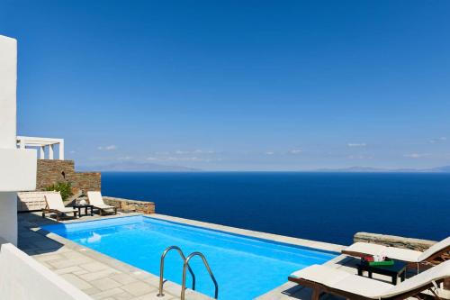 Kea Casa | Big Blue Kea