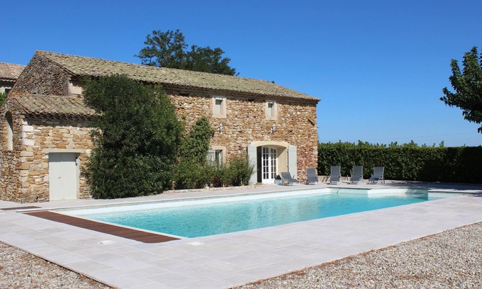 Saint-Julien-de-Peyrolas Villa | MAS GRAN FAMILIA DE ENCANTO EN EL CORAZÓN DE VIÑEDOS Y cerca de la Ardèche