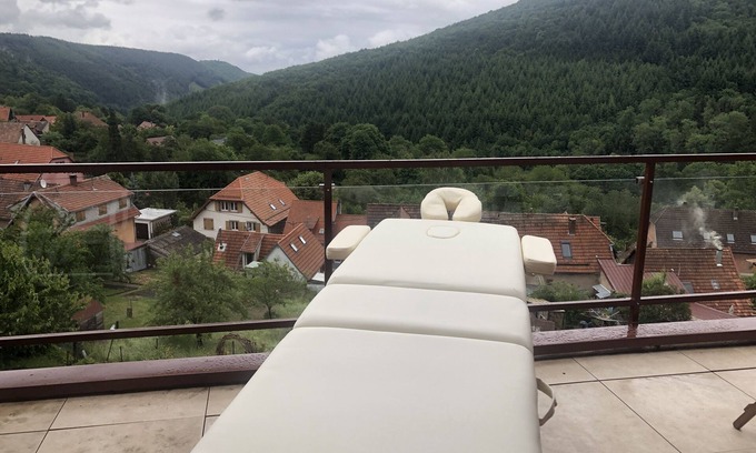 Grendelbruch Casa | Casa de pueblo con espléndida vista tranquila en Alsacia