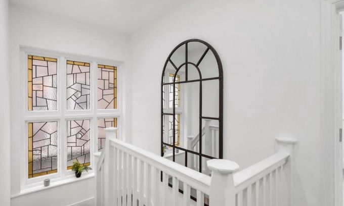Brondesbury Park Casa | Big Family Friendly House | Parking | Kensal Rise