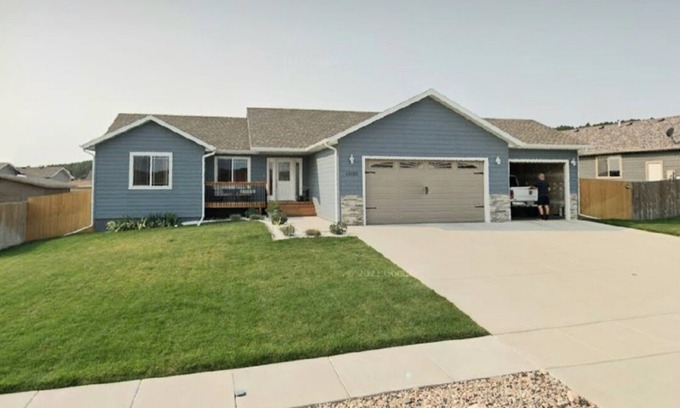 Blackhawk Casa | Big family home in Blackhills!