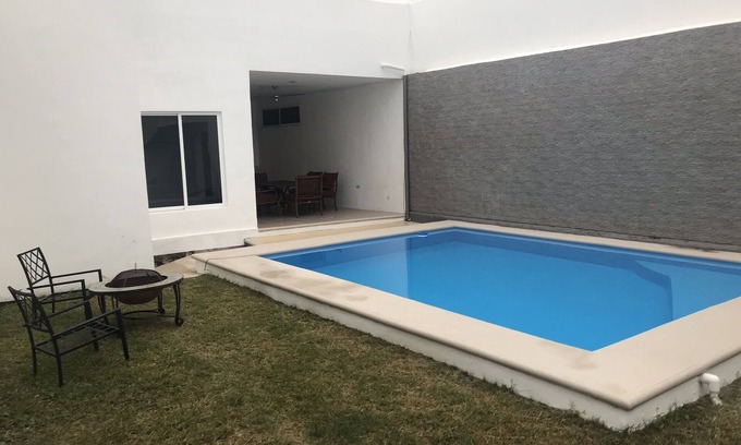 Merida Municipality Casa | GRAN CASA CON PISCINA