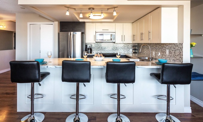 Connaught Condominio | GRAN COCINA, BARES DE DESAYUNO DE CHIC, CERCA DE LAS TIENDAS DEL CENTRO DE LA CIUDAD Y DEL TREN C, CAMINA POR TODAS PARTES