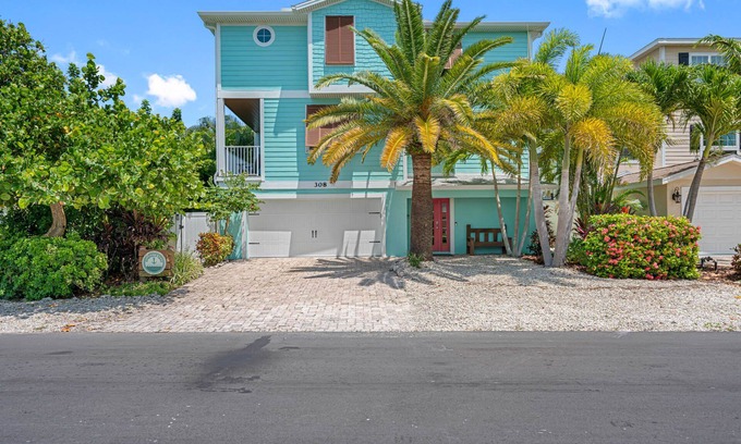 Holmes Beach Casa | Big Lux 6 bd / piscina / spa! Motos ¡Kayac! Equipo de playa! Comentarios! Día del trabajo especial!