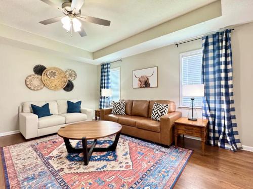 Remerton Casa | Big Sky Bungalow - 5 Beds Sleeps 8