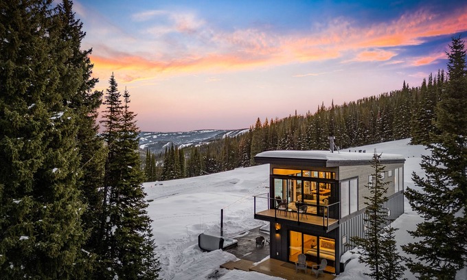 Big Sky Casa | Big Sky's BRAND NEW Private Beehive Basecamp