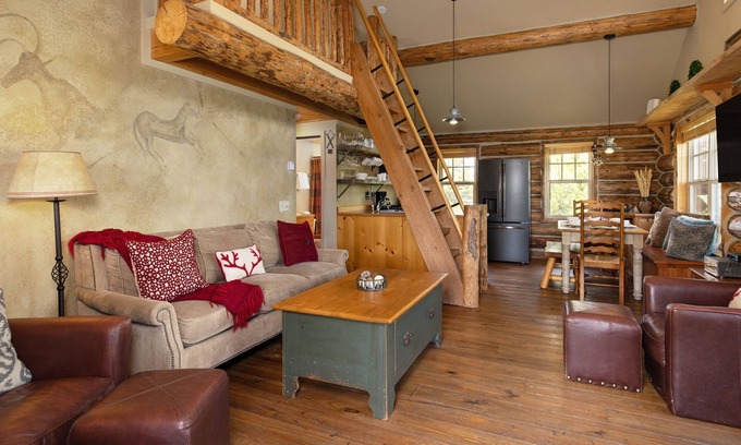 Big Sky Cabina | Cowboy Heaven Cabin 15 Rustic Ridge