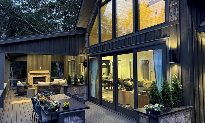 Glenville Casa | Biggie's Retreat - Long Range Views in Chinquapin Community, Glenville NC