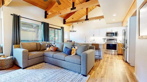 Majestic Pines Apartamento | Bigwood #45 condo