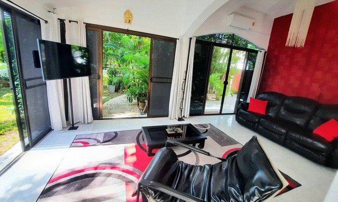Ban Saiyuan Villa | Increíble villa de vacaciones, ideal para relajarse.