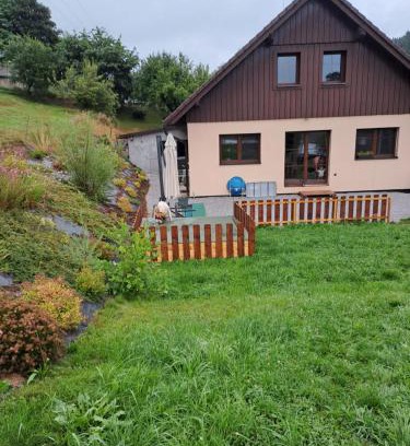 Chvalec Apartamento | Bike & Enduro Penzion Petříkovice