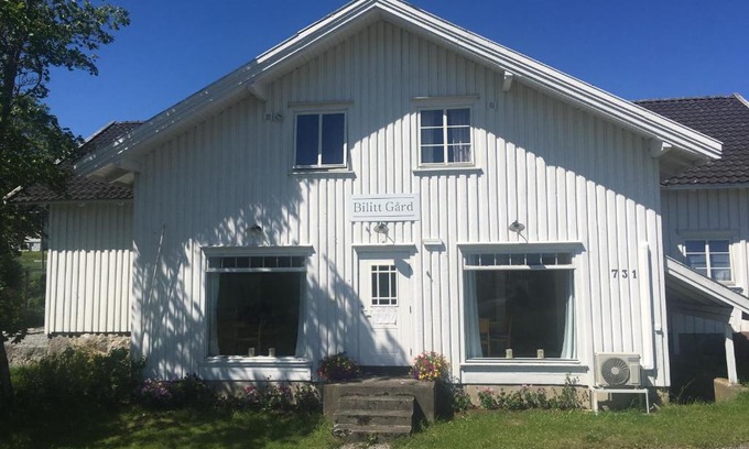 Hobol Casa | Bilitt gård