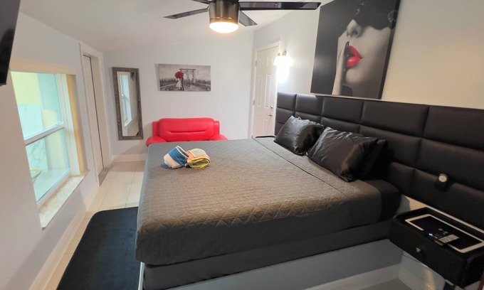 Wilton Manors Casa | Inmaculada y tranquila