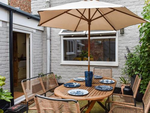 Skinningrove Casa | Binks