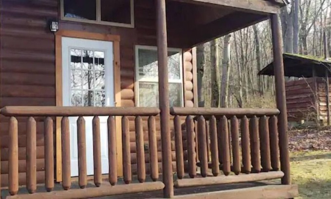 Jones Mills Cabina | Birch Cabin Ski Camp in The Laurel Highlands!