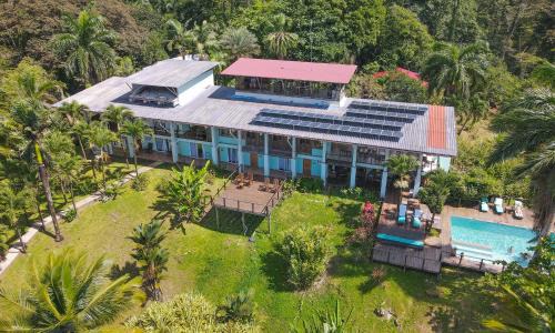 Bocas del Toro Hotel | Bird Island Bungalows