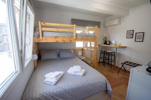 Papagou-Holargos Apartamento | Birdhouse Apartment Athens