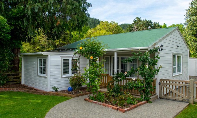 Paraparaumu Casa | Birdsong Cottage