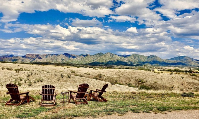Nogales Casa | BirdSong Desert Retreat: Views and Privacy!