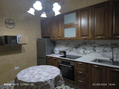 Birgu Apartamento | Birgu's central traditional apartment