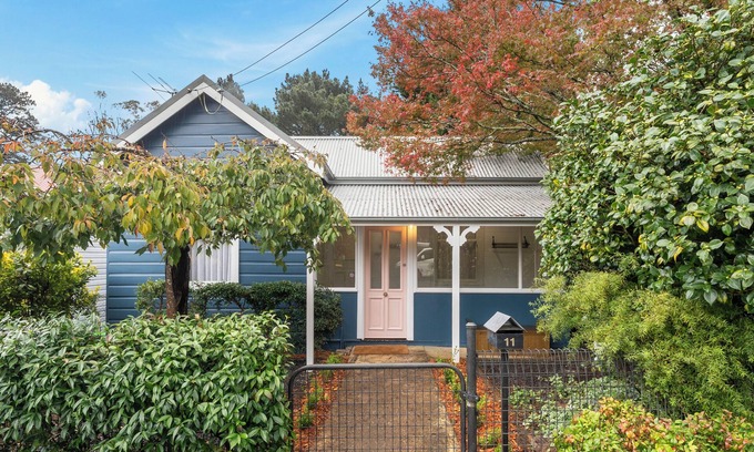 Katoomba Cabaña | Bisham Cottage Fully renovated two bedroom Cottage with a brand new out door Spa