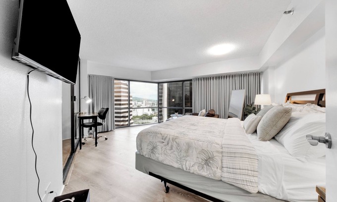 Downtown Honolulu Condominio | Bishop Suites @ Executive Centre, Mountain View Suite #3709, Downtown Honolulu